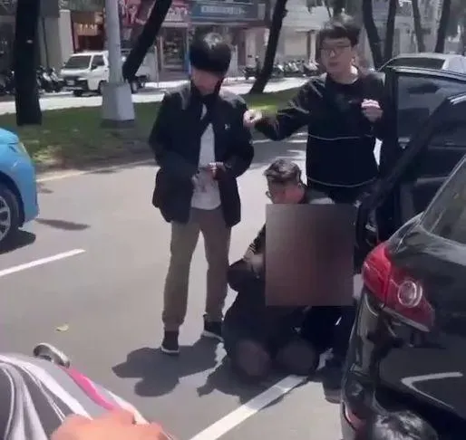 影/北聯幫「喪屍菸彈」分裝場、倉庫遭搗　北投警逮53人