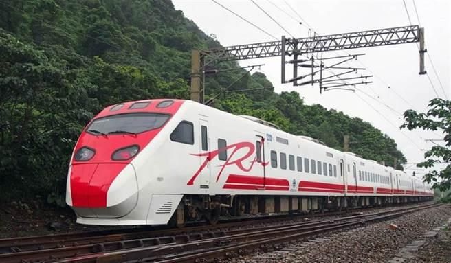 278次普悠瑪大甲站機械故障誤點　台鐵緊急派員搶修