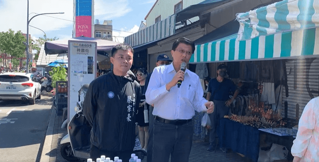 小時候曾和時跟黃仁勳是鄰居！謝龍介：我住廟前、他住廟後
