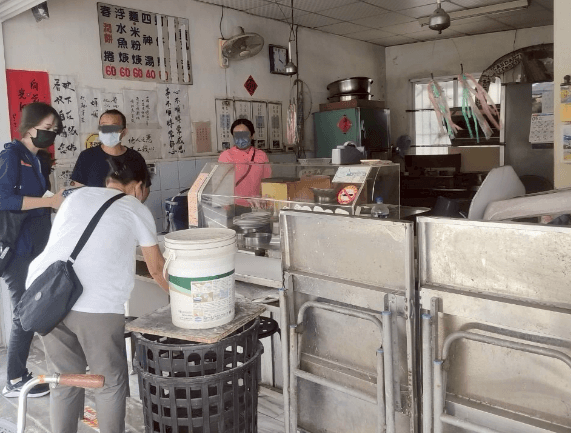 高雄70年潤餅老店爆食物中毒！端午節當天宣布：永久停業