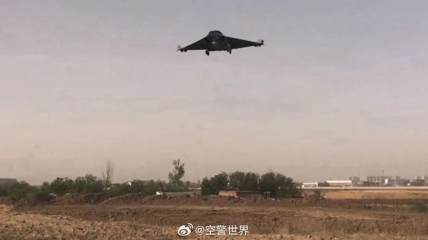 陸「南北六代機」齊現蹤！殲36戰機正面照首度曝光