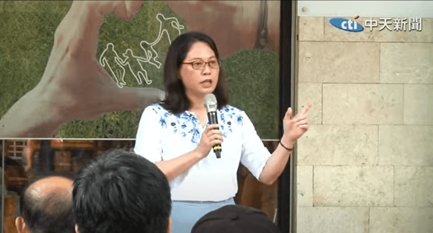 影/賴香伶怒轟執政黨「法西斯」：大罷免成功　民眾黨打包！