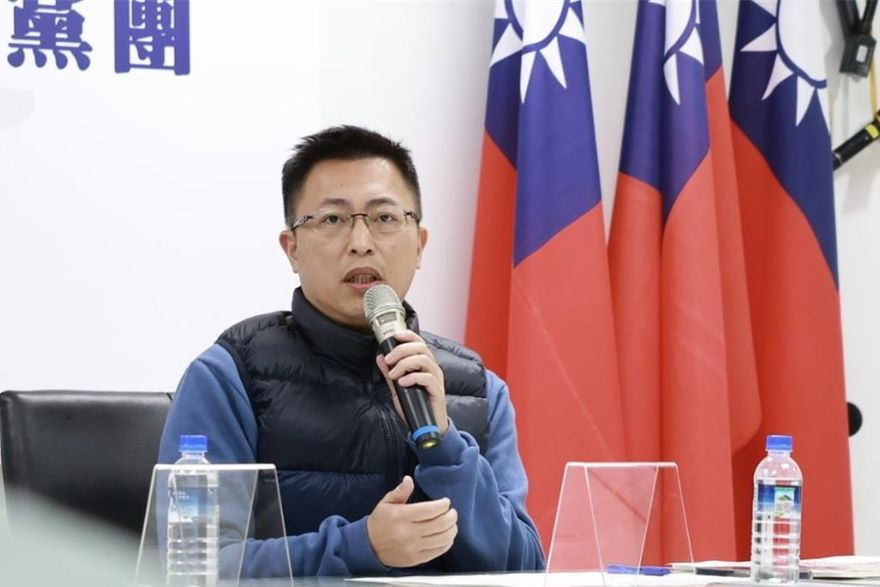 綠新北市議會黨團總質詢大罷免　藍黨團怒：淪為綜藝秀