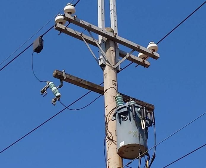 電桿傳異聲！金門金沙鎮「變壓器故障」停電　影響349戶
