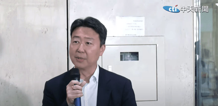 史哲任高鐵董事長挨批沒經驗　陳世凱：他對交通事業不陌生
