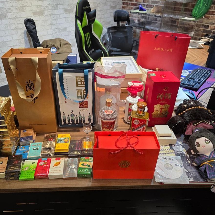 大陸粉絲太熱情！館長秀「戰利品」：這只是十分之一
