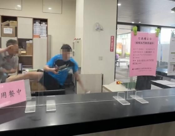 桃園某科大驚爆肢體衝突！舍監遭學生狂毆「手腕被打斷」