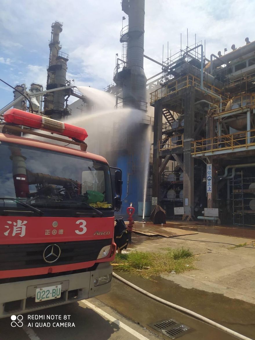 中油大林廠大火！包商「臉手重傷」送醫