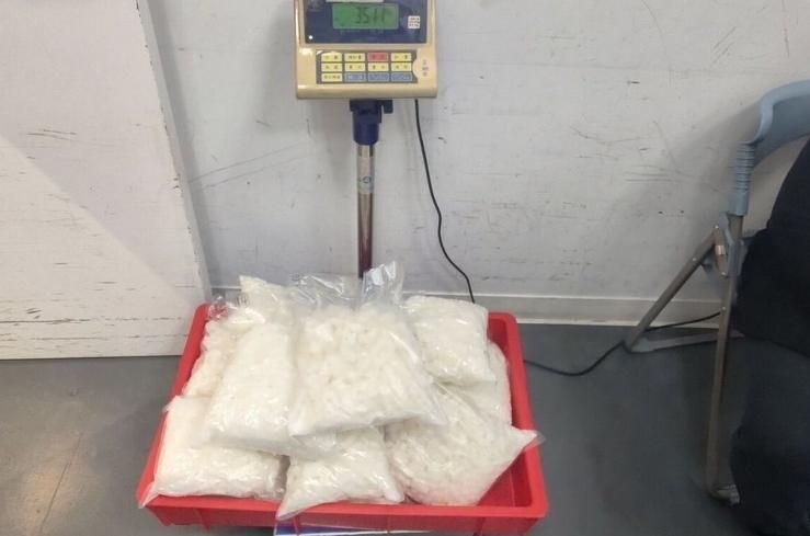免費機票加2萬報酬　加國女行李藏5千萬K毒入境遭逮