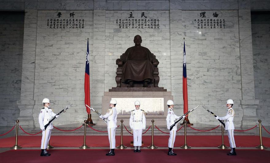 卓榮泰拍板了！中正紀念堂確定轉型　將成「民主教育園區」