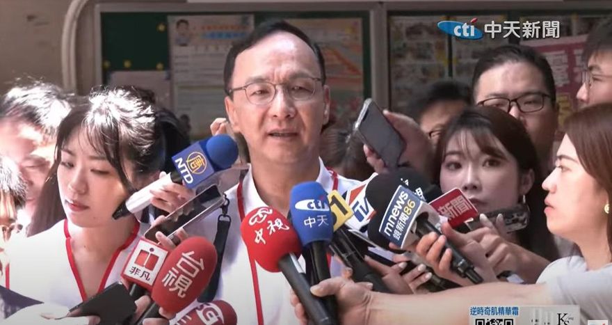 柯建銘「神預言」罷免投票日　朱立倫酸：他是中選會主委