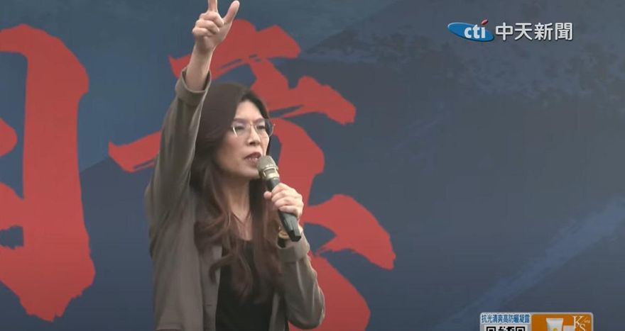 國民黨主席9搶1　鄭麗文：堅持參選到底！