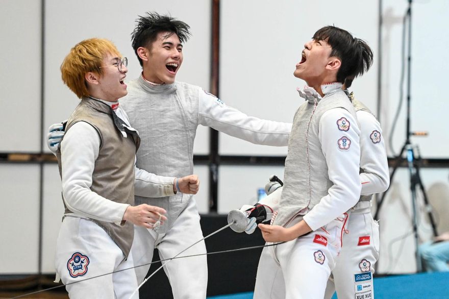 亞錦賽鈍劍男團摘銅！　19歲許勝閎逆轉演出驚豔