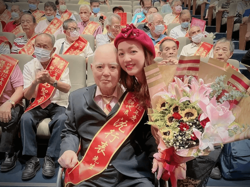台語歌后秀蘭瑪雅95歲模範父親辭世！感性悼念「永遠是我們的大樹」