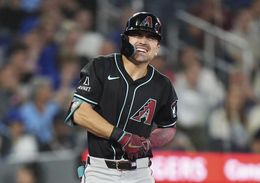 MLB/挑戰首次單季30轟現變數？　卡洛爾手腕骨裂成傷兵