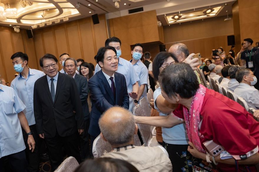慘成雜質？賴清德問客家鄉親「講台語聽得懂嗎」客家人大炸鍋了