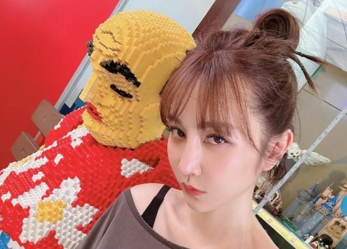 曾莞婷自爆搭車行徑詭異　浮誇臉部表情嚇壞司機