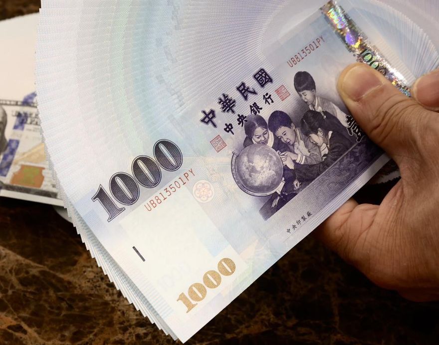 勞動部加碼發錢了！1給付7月翻倍至20萬元  1津貼多領7.32萬元