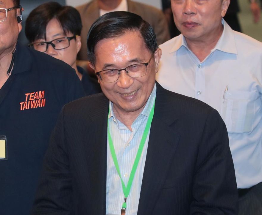陳水扁被施壓挺大罷免？網喊「有難處按愛心」釣出本尊親自回應
