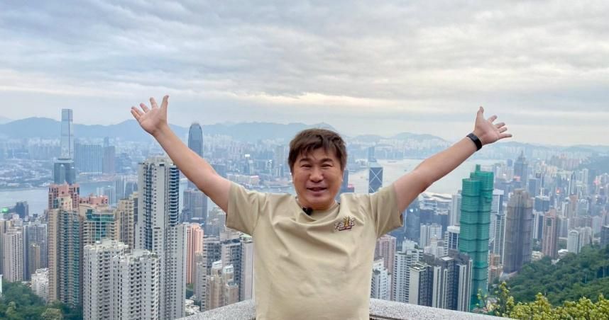 經營自媒體1年！胡瓜衝香港「打小人」　突喊：不當網紅了