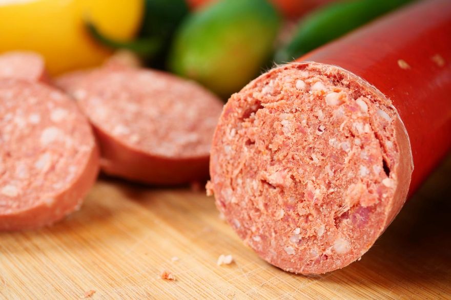 加工肉、高鹽飲食成健康殺手　恐增73%大腸癌風險