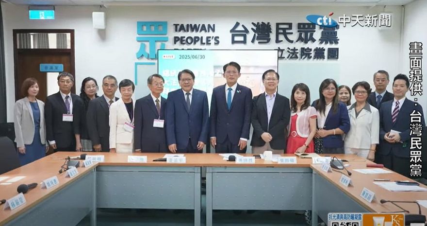 潘孟安率大法官提名人拜會　白營：問卷別再審查前一天才交