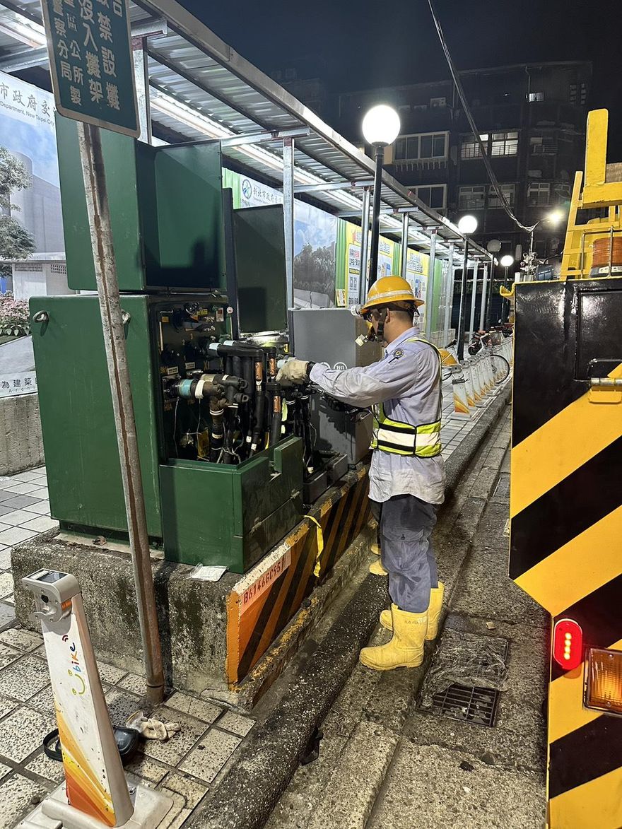 設備故障！新北三重晚間458戶停電　台電：已全復電
