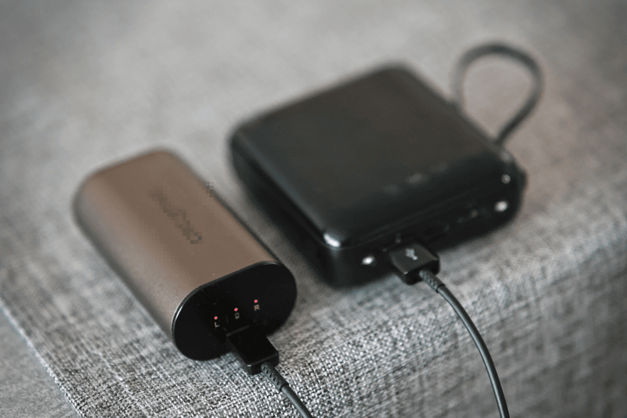陸航班禁帶無3C標識行動電源　今年已15件起火冒煙事故