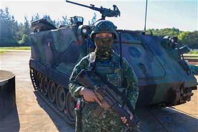 義務役入列！戰車營120迫砲實彈射擊　親身感受火力震撼