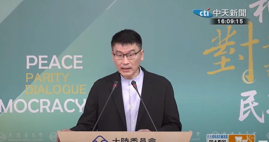 閩南狼自爆「八炯統戰紀錄片」造謠傷鍾明軒　梁文傑：還是有價值
