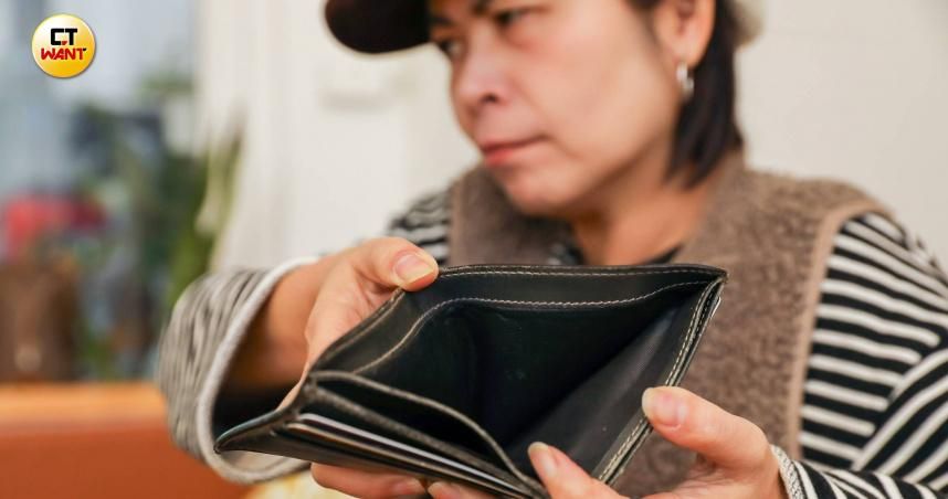 月薪3.5萬年存18萬？網友開銷清單讓人看傻了
