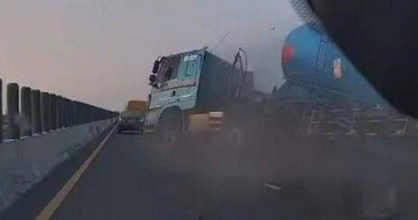彰化油罐車失控暴衝！柴油外洩釀交通癱瘓5小時