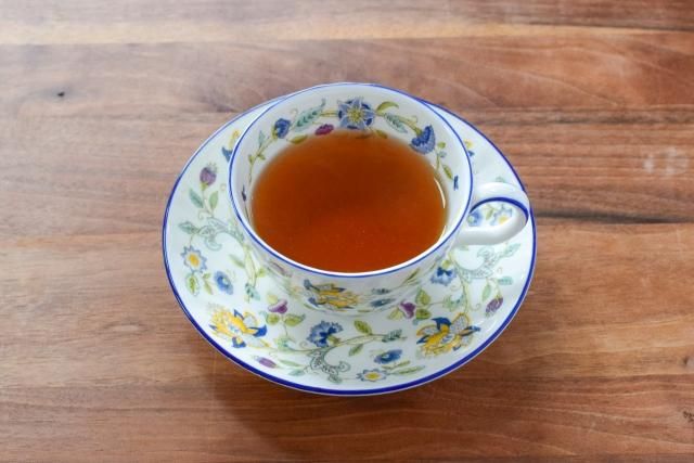 「紅茶配花生」恐增肝癌風險！茶黃素增強黃麴毒素致癌性