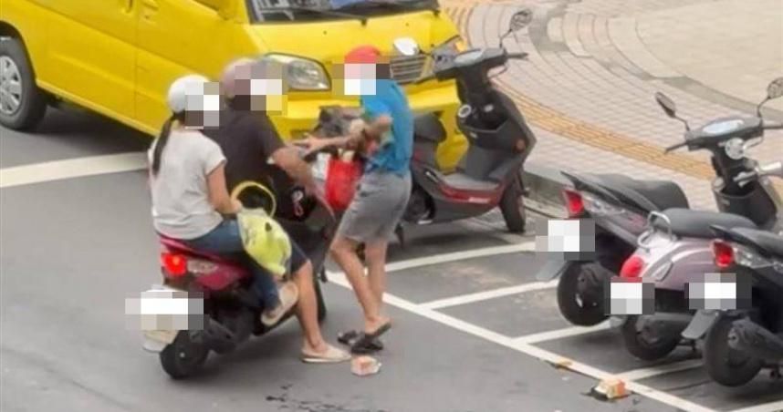 家暴男才奪2命！土城又傳男子「違反保護令」當街拿安全帽狠K兒