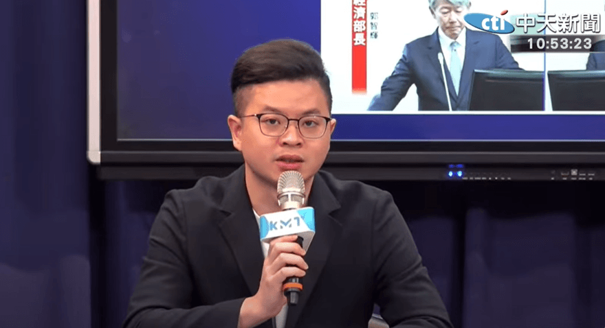 曹興誠消失於全社會防衛韌性官網　凌濤：指向大罷免失敗