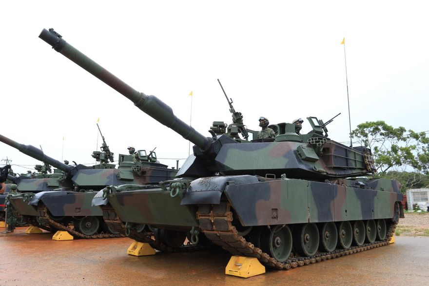 賴清德親自視導　陸軍最強M1A2T戰車120公厘砲射擊震撼登場