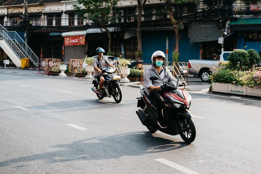 年薪300萬「為何騎車上班？」　竹科工程師曝慘烈真相