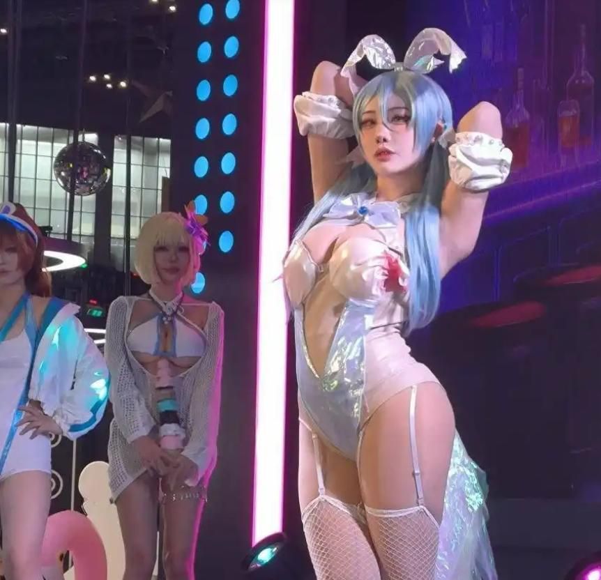 南韓Coser「太辣」遭陸同行檢舉離場　本人發聲了