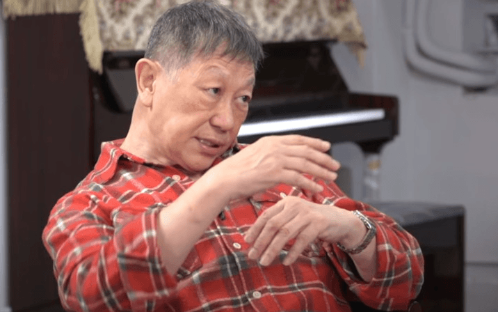 羅浩楷罹帕金森氏症10年！淡出演藝圈靠輪椅代步