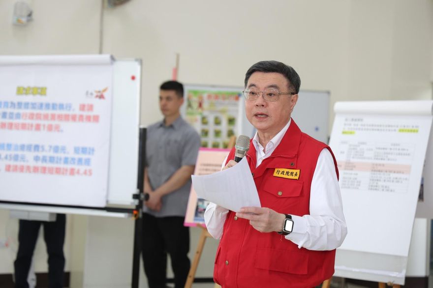 台電員工搶修遭電擊重傷！卓榮泰指示協助家屬又提普發現金沒道理