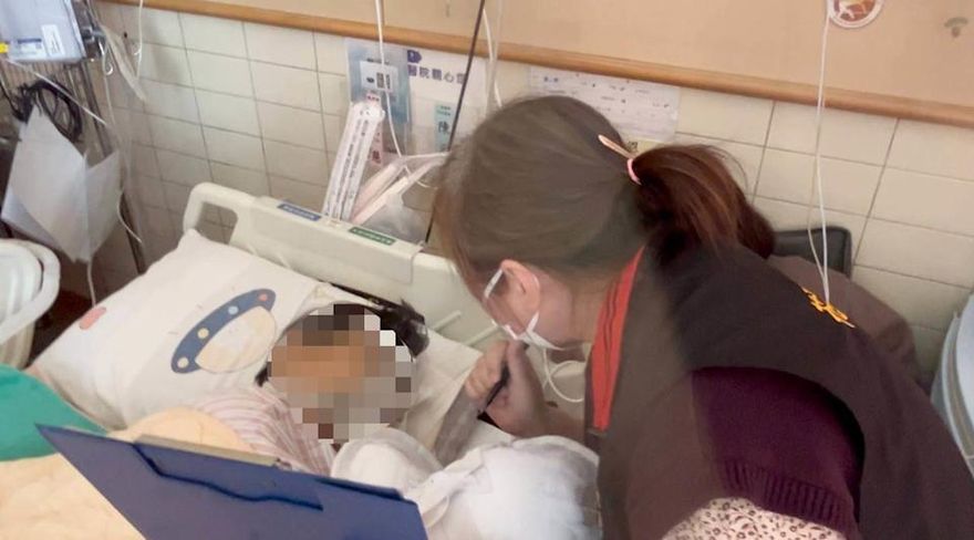 無憾了！花蓮老新人病榻雙喊「我願意」　女完婚隔天離世
