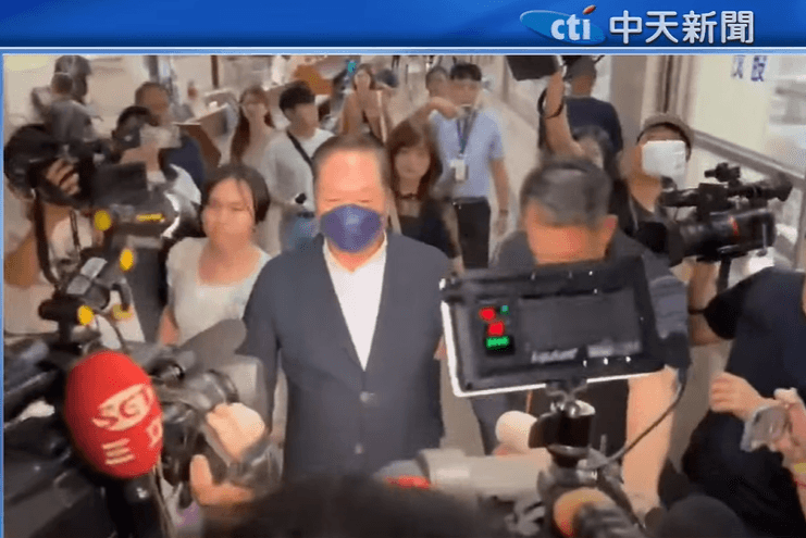 王令麟對檢察官大喝一句！律師：證詞打臉「小沈1500」推論