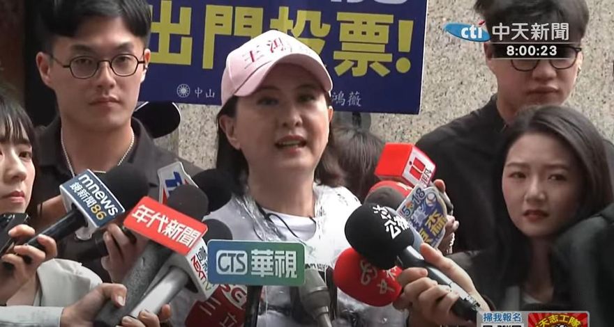 稱「城市」認口誤　王鴻薇：林右昌先回應綠委親人賺紅錢
