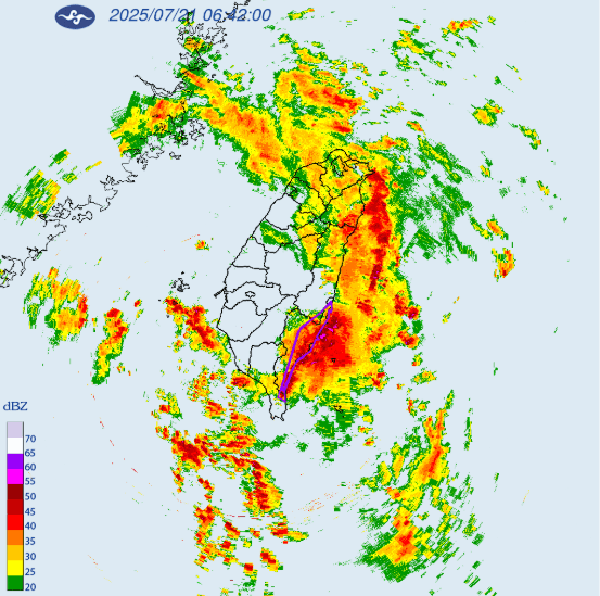 大雨猛灌、災情不斷！　台東縣4鄉鎮停班停課