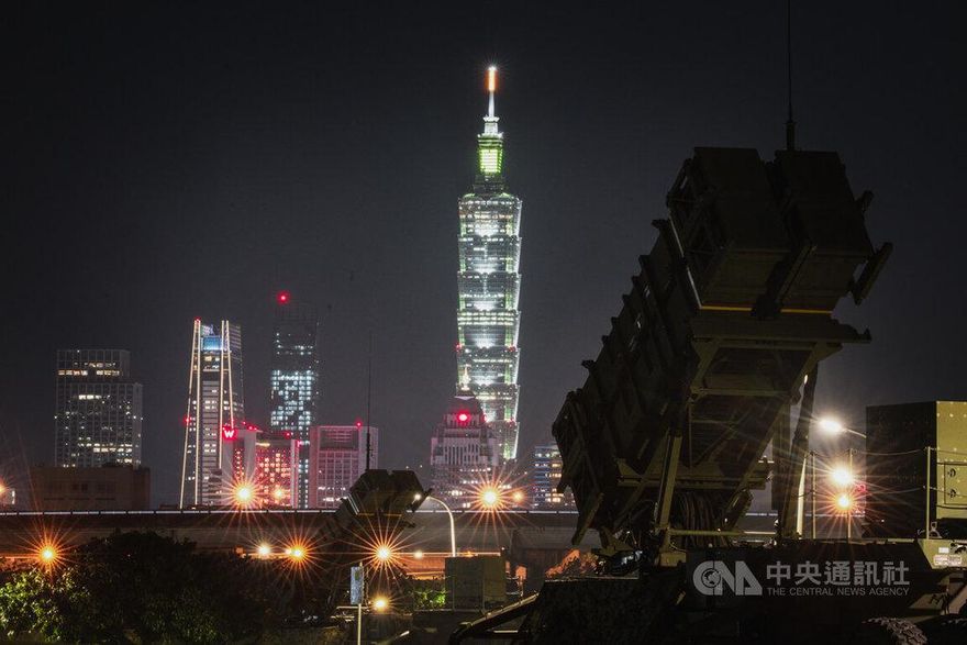 國家安全兩難處境！愛國者飛彈車成河濱熱門打卡點