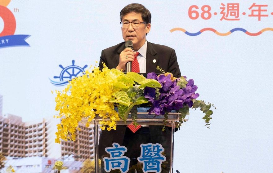 高雄醫界爆「高層不倫」！已婚醫大董事長戀上小港醫院副院長