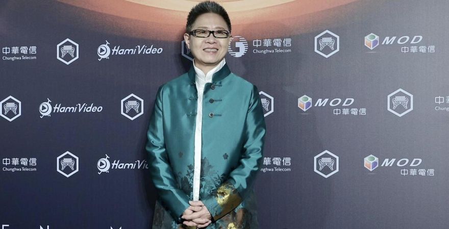 擔任金曲評審主席惹爭議！丁曉雯二度鞠躬道歉：不要再恨我了