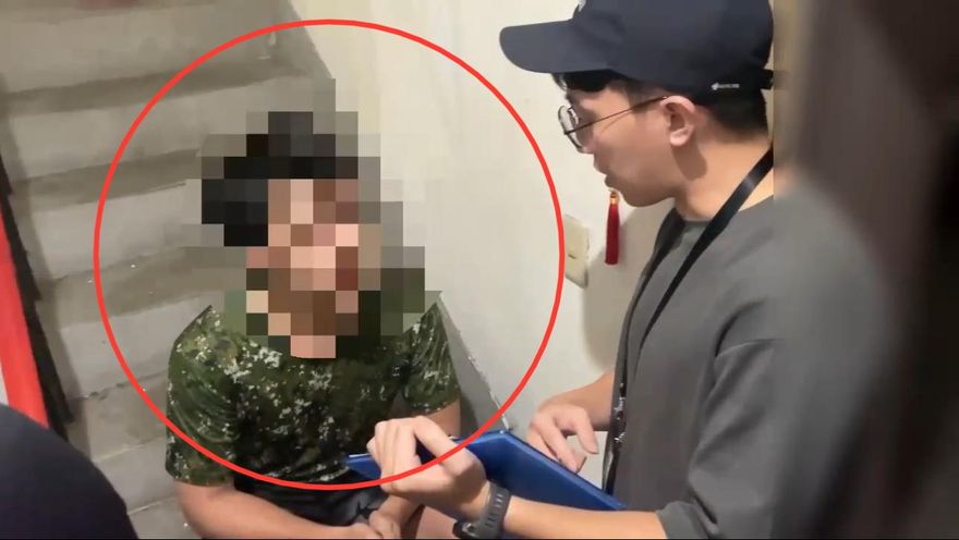 影/北市知名酒吧店長不爽遭降職　潑汽油燒現任紅牌重機