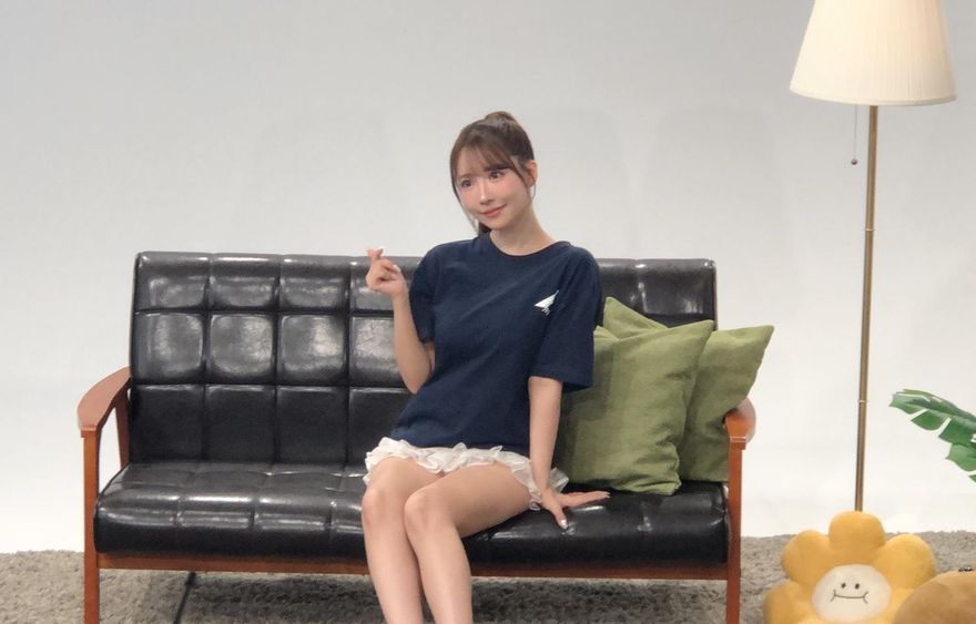 直擊/三上悠亞來台獻愛心！迎出道10年羞曝「第1次」給台粉