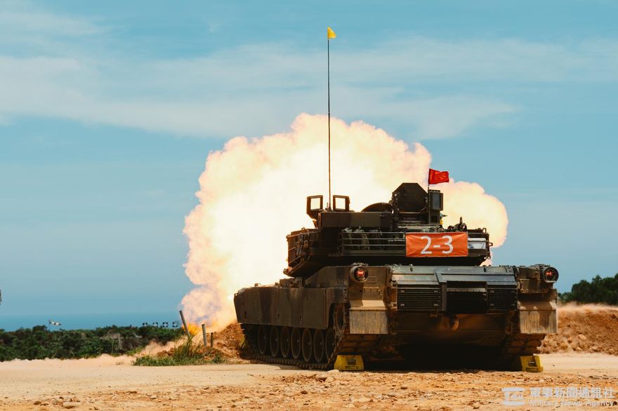 42輛M1A2T戰車抵台　凌晨轉運新竹裝訓部